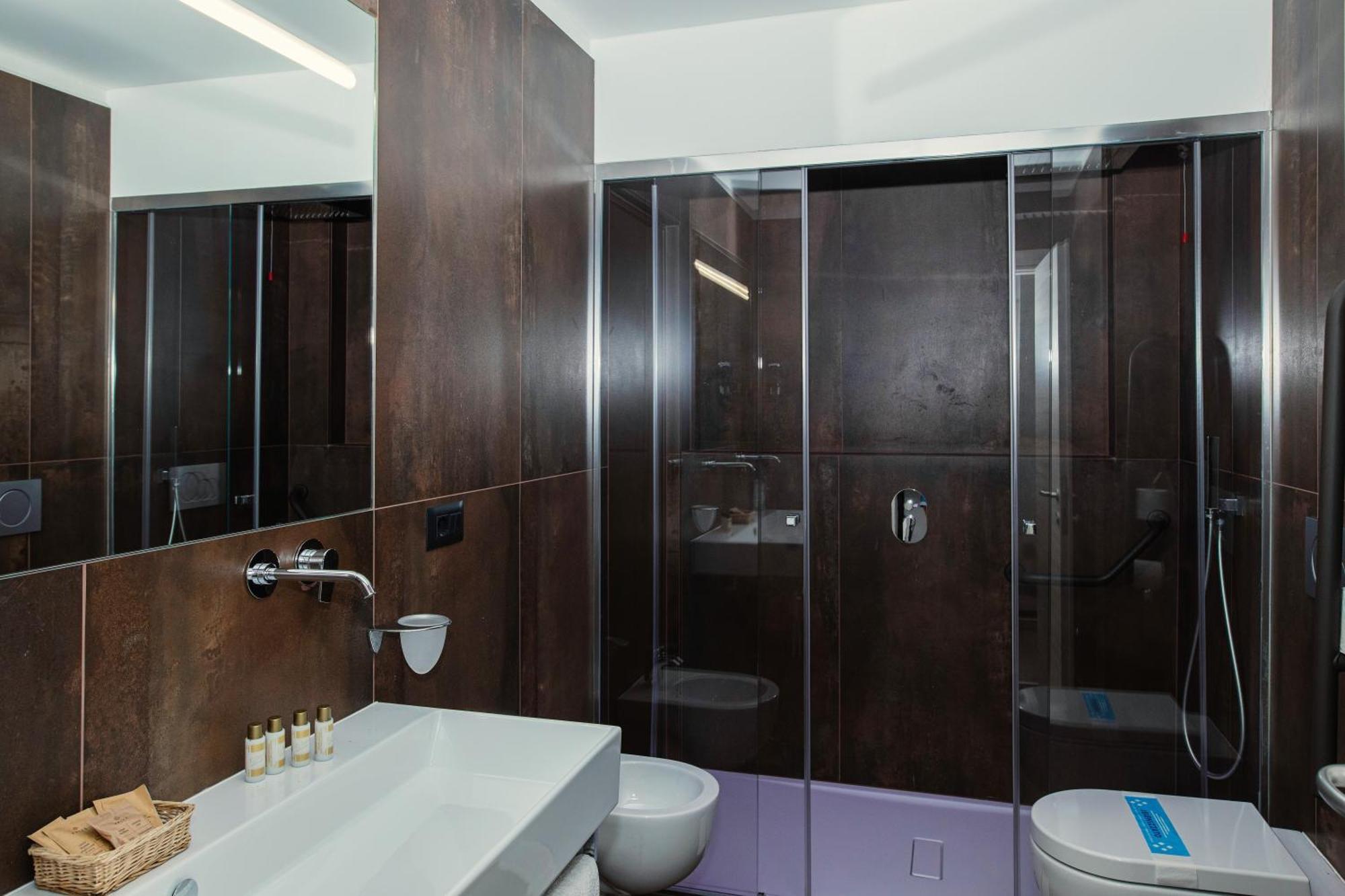 Hotel Leonardo Da Vinci Wellness Spa Бибионе Экстерьер фото