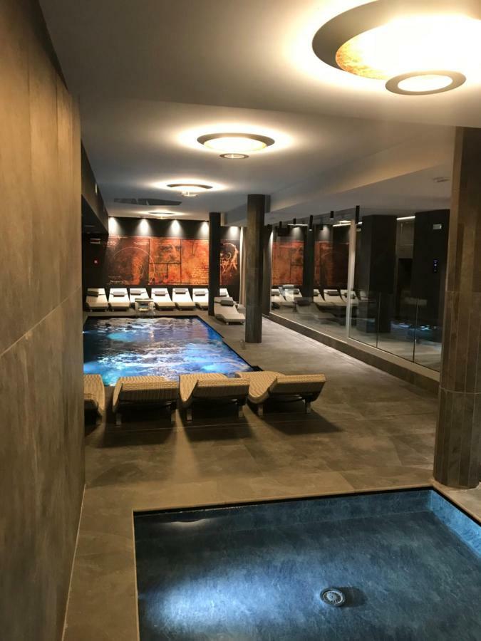 Hotel Leonardo Da Vinci Wellness Spa Бибионе Экстерьер фото